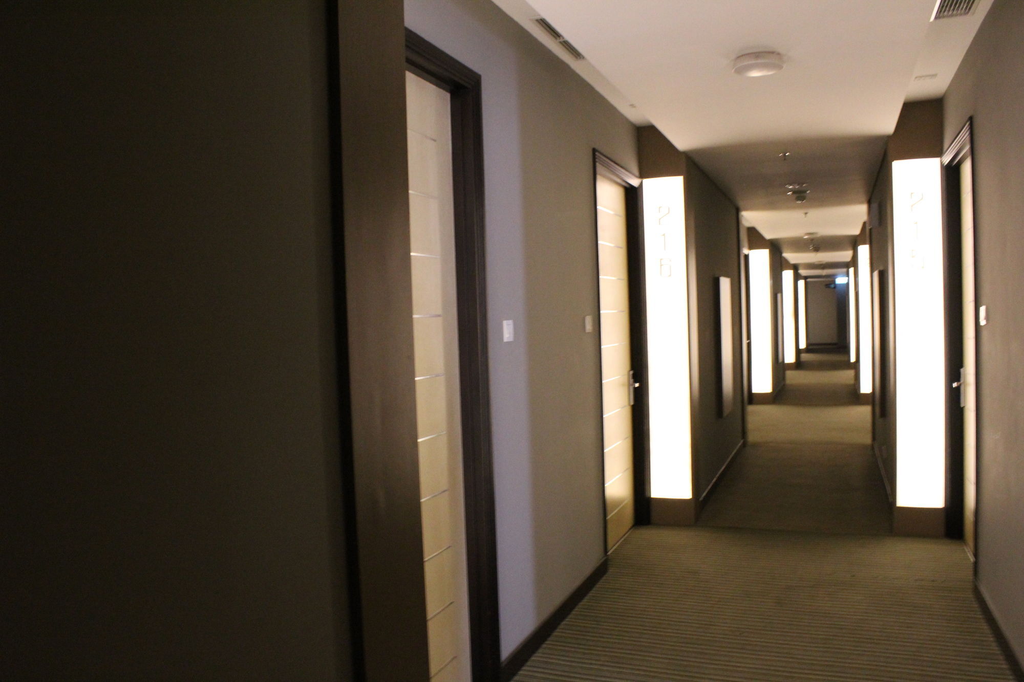 De'Rain Hotel בנדונג מראה חיצוני תמונה